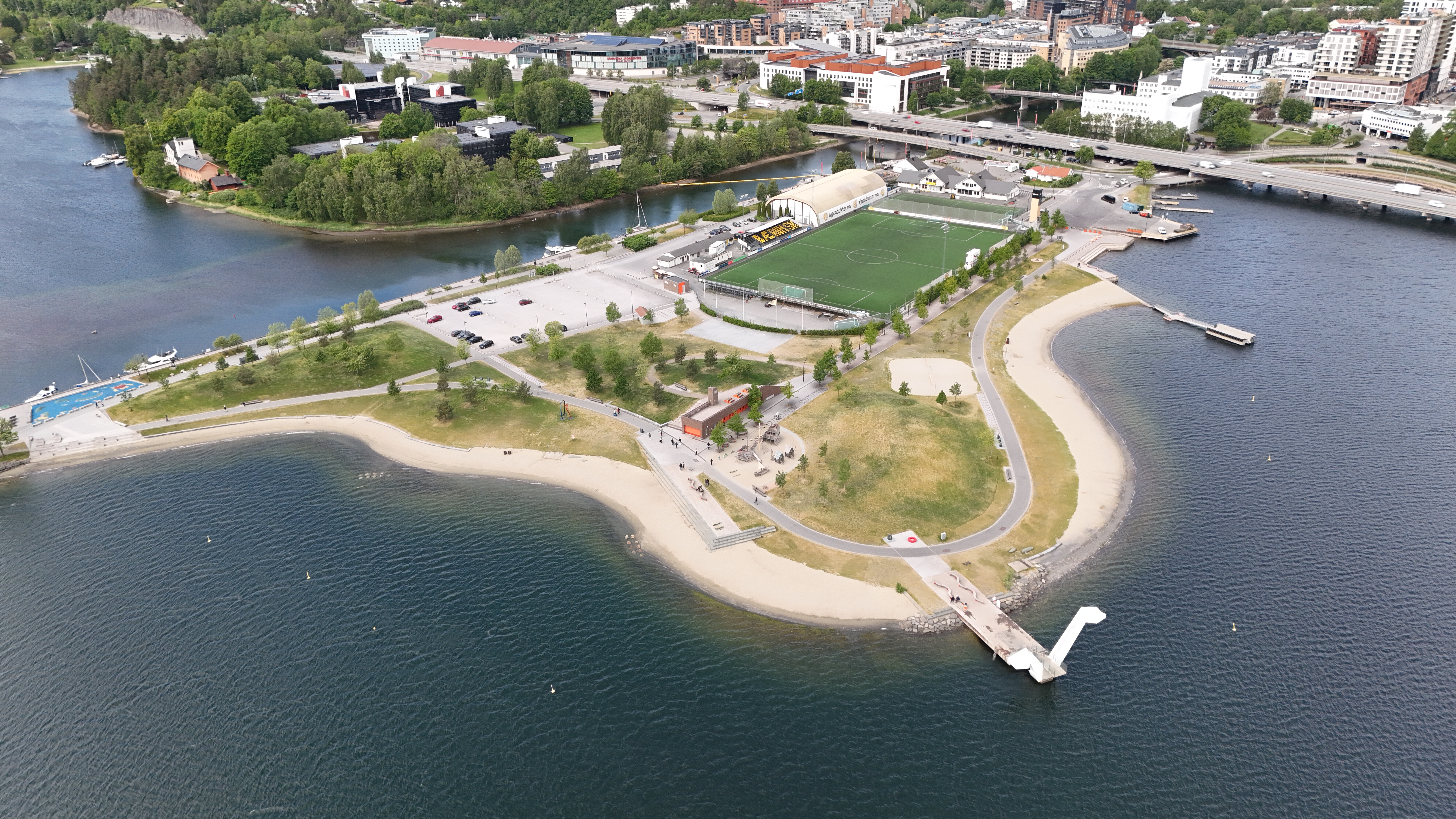 Kadettangen er blitt et flott, grønt parkområde til glede for innbyggerne. Likevel er dette et eksempel på nedbygd natur.  