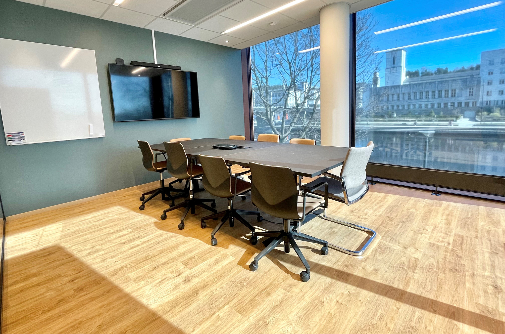 Møterom U1C6 - bilde b