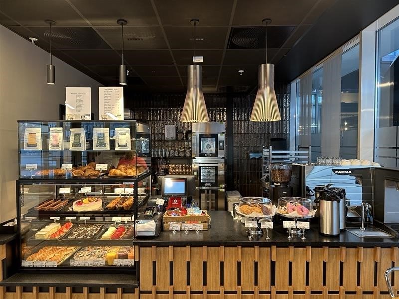Lesekoppen - Kaffebar i 1. etasje Biblioteket i Sandvika