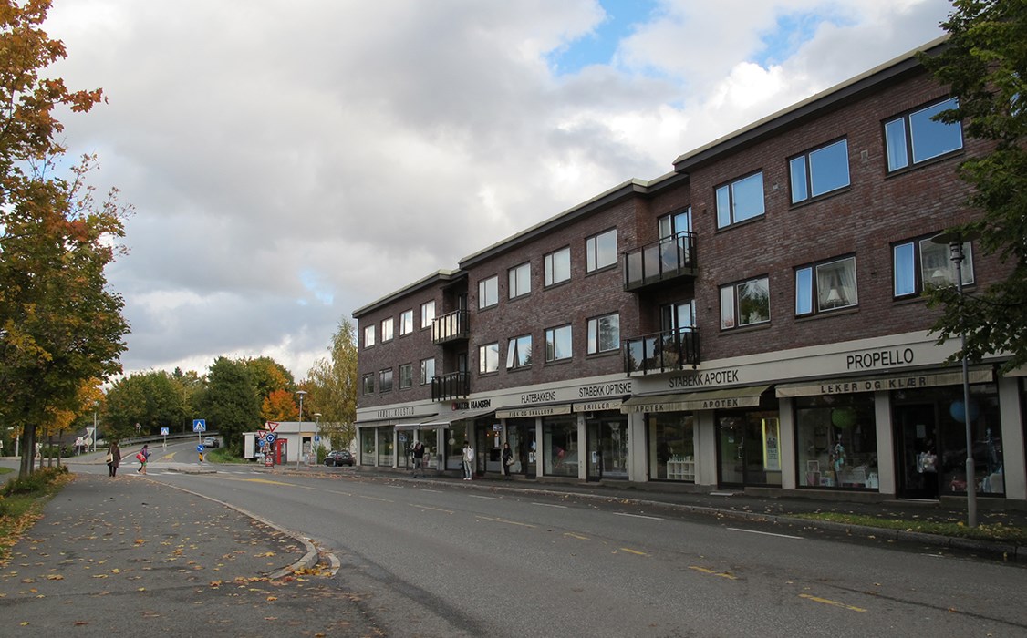 Stabekk sentrum bilde ved butikkene