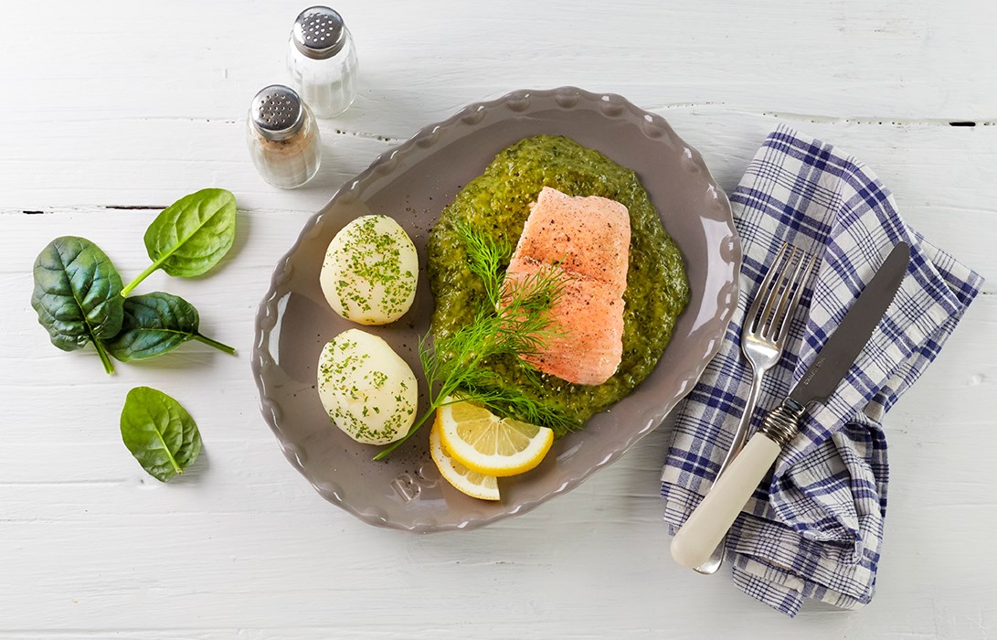 Dampet laks smør spinat