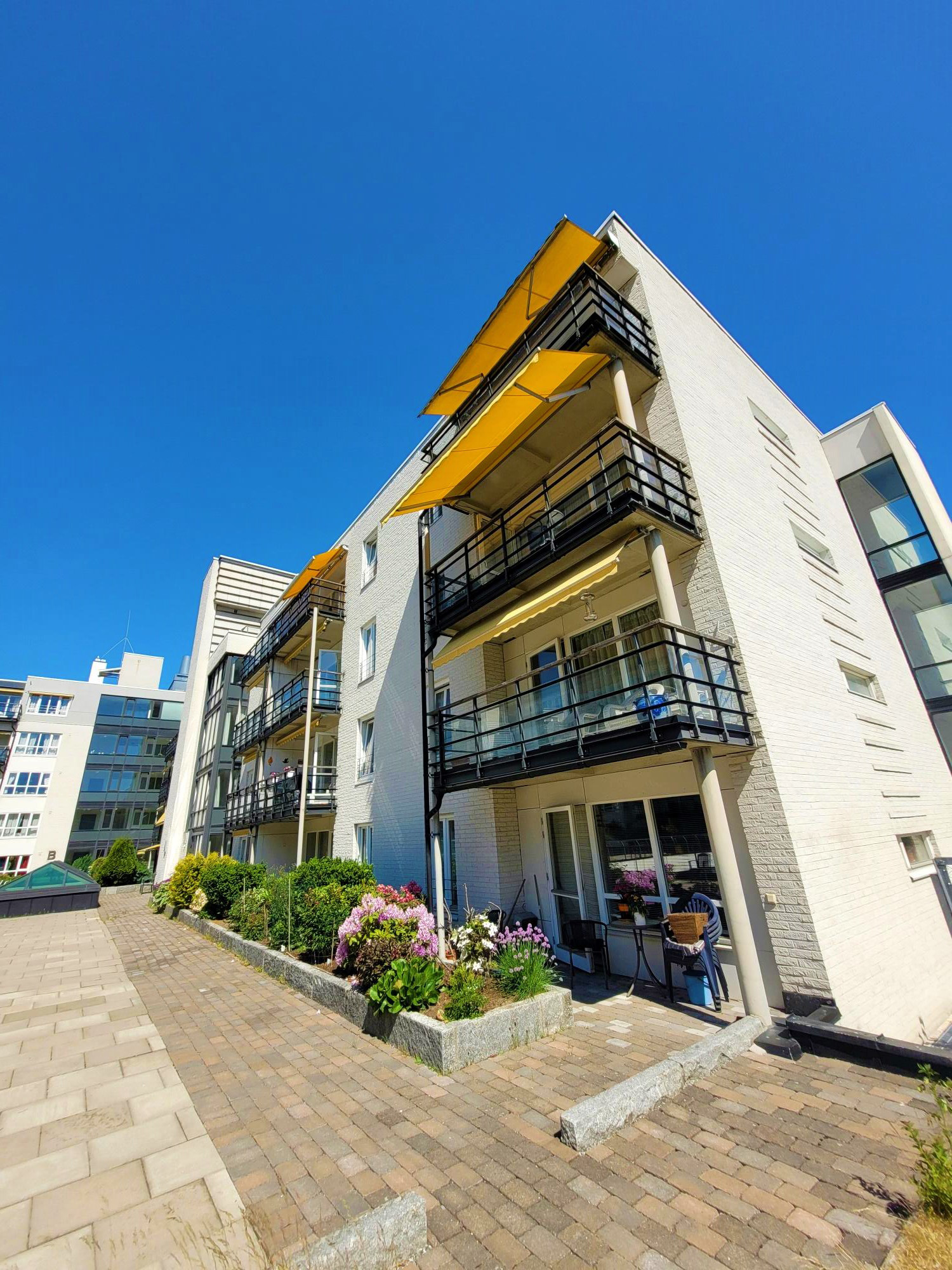 Atriumgården omsorgsboliger  - ute