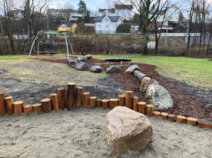 Stabekkparken lekeplass 02.jpg