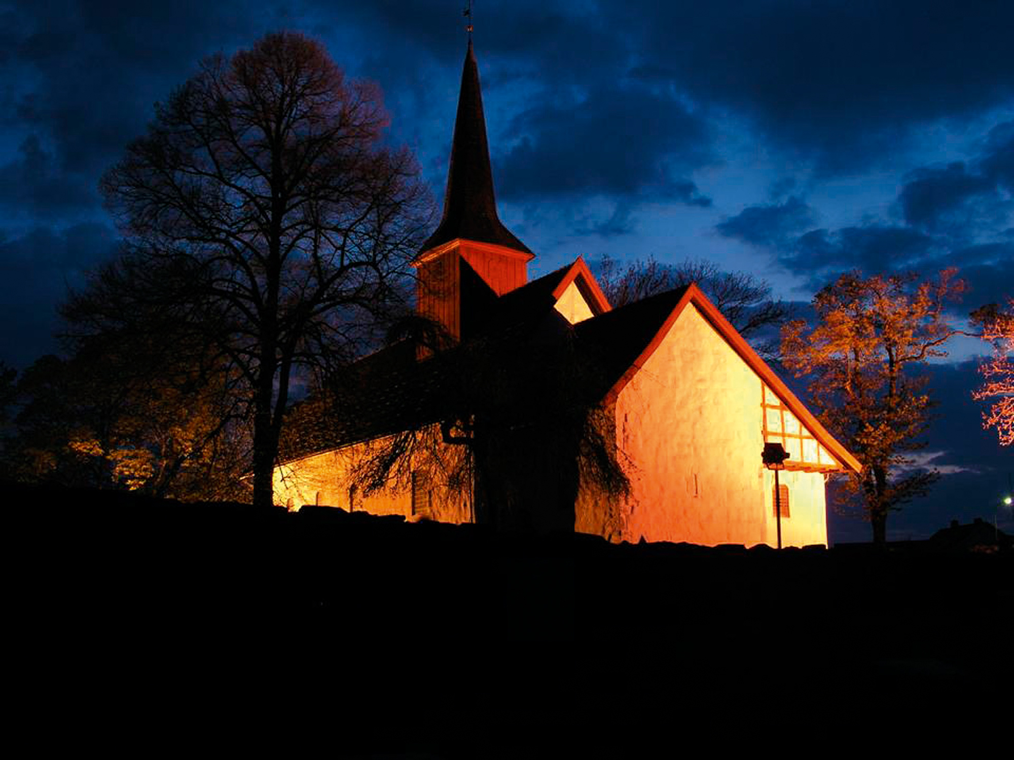 Tanum kirke
